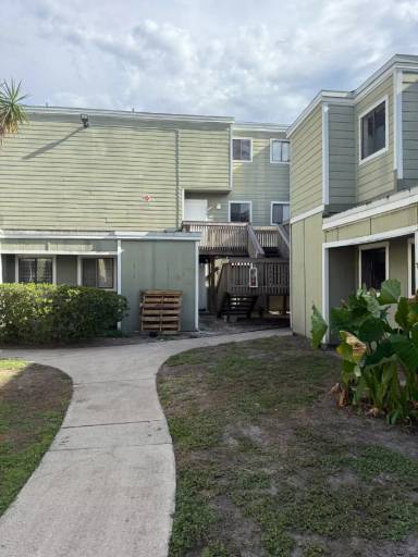 Main picture of 194 Scottsdale Sq