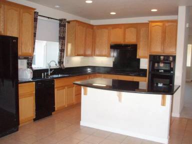 Main picture of 2255 Petruchio Way