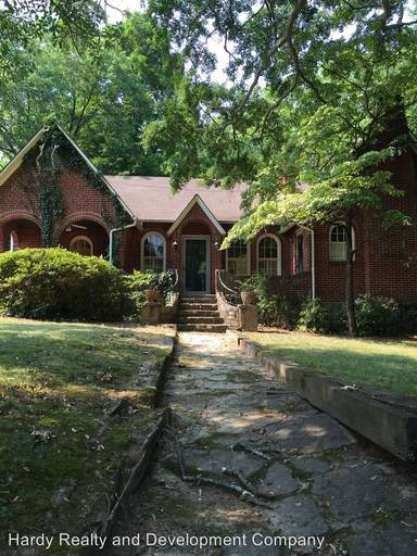 Main picture of Sanders Property