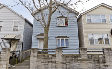Main picture of 2227 W 21st St