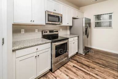 Main picture of 12207 Old Dulin Farms Way