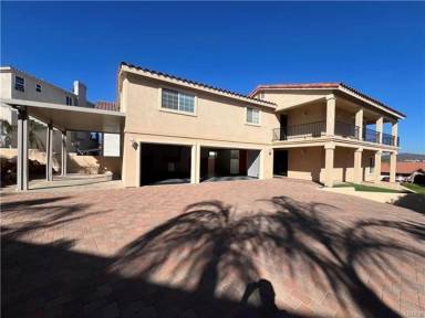 Main picture of 22157 Loch Lomond Dr