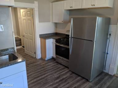 Main picture of 1219 Milwaukee Ave