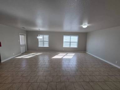 Main picture of 2634 Willow Pond