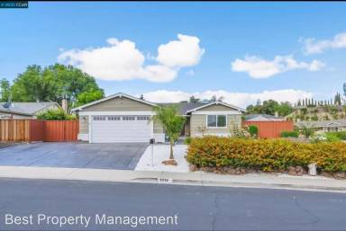 Main picture of 3214 Harbour Dr