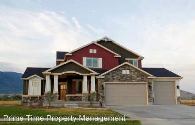 Main picture of 242 E Salem Park Cir