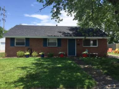 Main picture of 151 Tamarack Rd