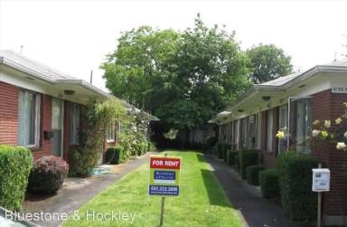Main picture of 1102 NE 57th Ave