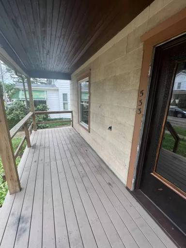 Main picture of 533 E 5th St