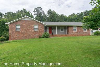 Main picture of 1321 Crooked Creek Rd