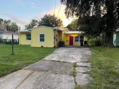 Main picture of 2836 Ernest St