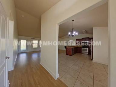 Main picture of 416 Triton St