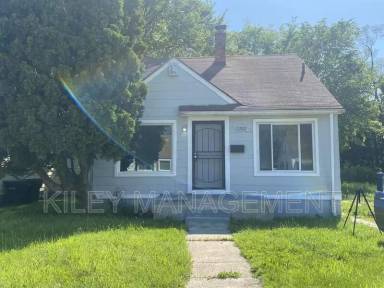 Main picture of 11722 Hubbell St