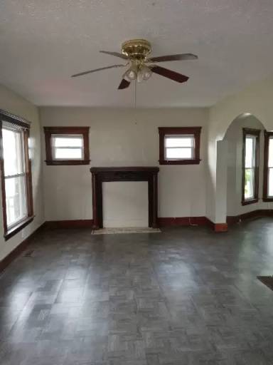 Main picture of 2039 E 31st St