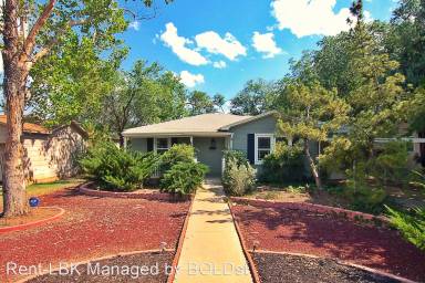 Main picture of 3015 47th St