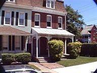 Main picture of 523 N West St