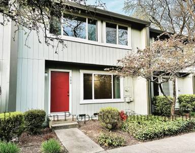 Main picture of 306 Gate Way