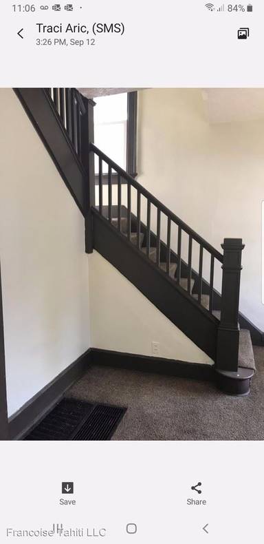 Main picture of 69 Mound Ct