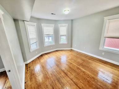 Main picture of 67 Devon St