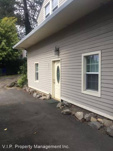 Main picture of 4391 SE Lake Rd