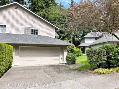 Main picture of 8518 134th Ct NE