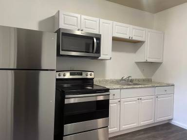 Main picture of 1607 Lincoln Way