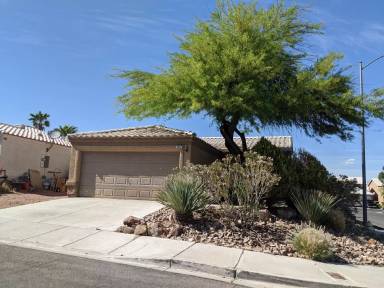 Main picture of 8056 Draco Cir