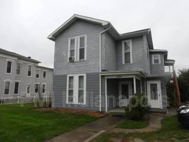 Main picture of 1214 S Washington St