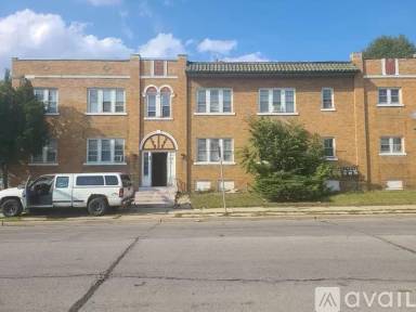 Main picture of 2208 W Locust St