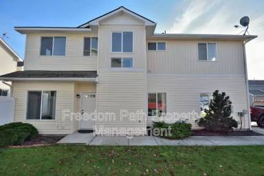 Main picture of 7830 N Mather Ct