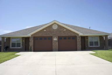 Main picture of 4904 Heather Ln
