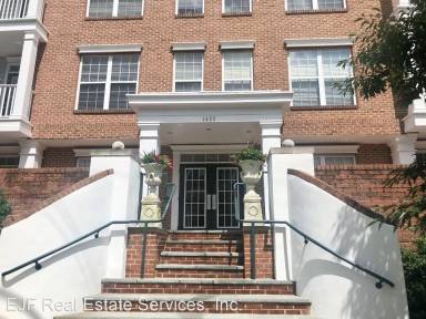 Main picture of 1423 N Rhodes St