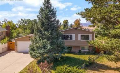 Main picture of 2071 Calle Fontana