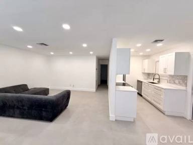 Main picture of 773 105th Ave N