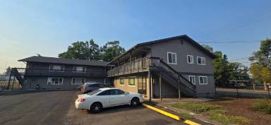 Main picture of 1017 & 1029 J St Apartments