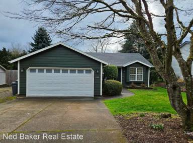 Main picture of 282 Carnelia St SE