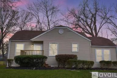 Main picture of 7312 Walmer St