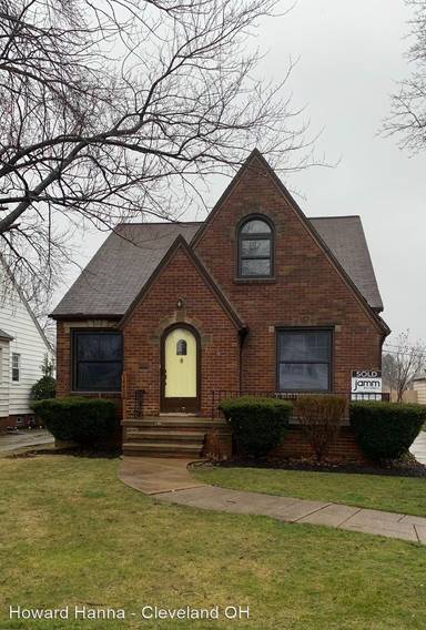 Main picture of 14406 Roxboro Ave