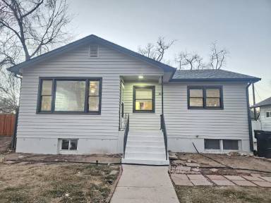 Main picture of 1111 14th Ave