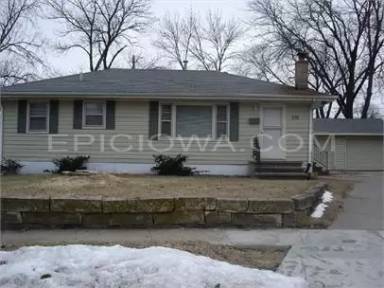 Main picture of 225 Ridge Ct