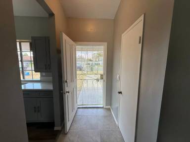 Main picture of 44466 Meadow Grove St