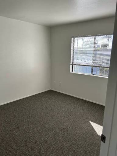 Main picture of 2782 Broadway