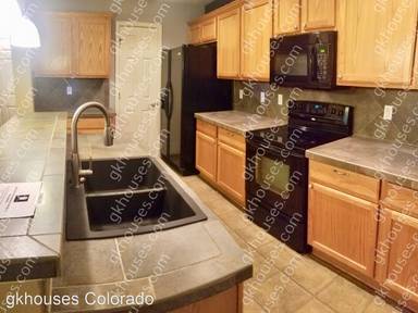 Main picture of 11866 Oak Hill Way