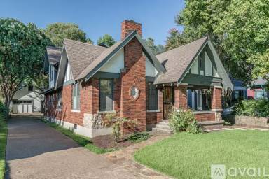Main picture of 1876 Crump Ave