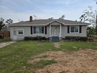 Main picture of 521 N 6th St