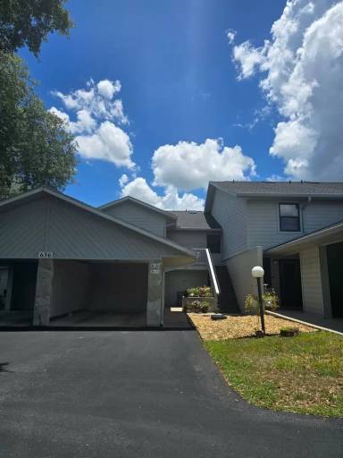 Main picture of 636 East Gilchrist Court Unit 2B