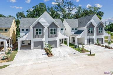Main picture of 5922 Lake Shelf Dr