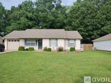 Main picture of 27 Mattie Lene Dr