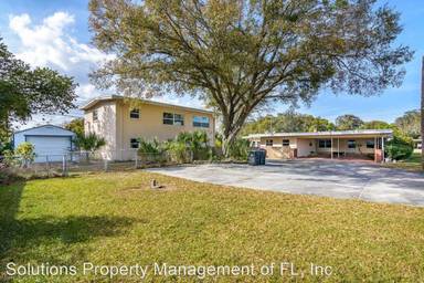 Main picture of 1520 Golfview Dr
