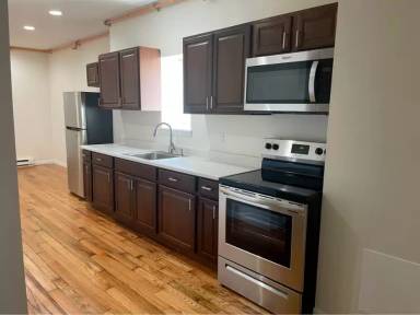 Main picture of 2822 Cecil B Moore Ave
